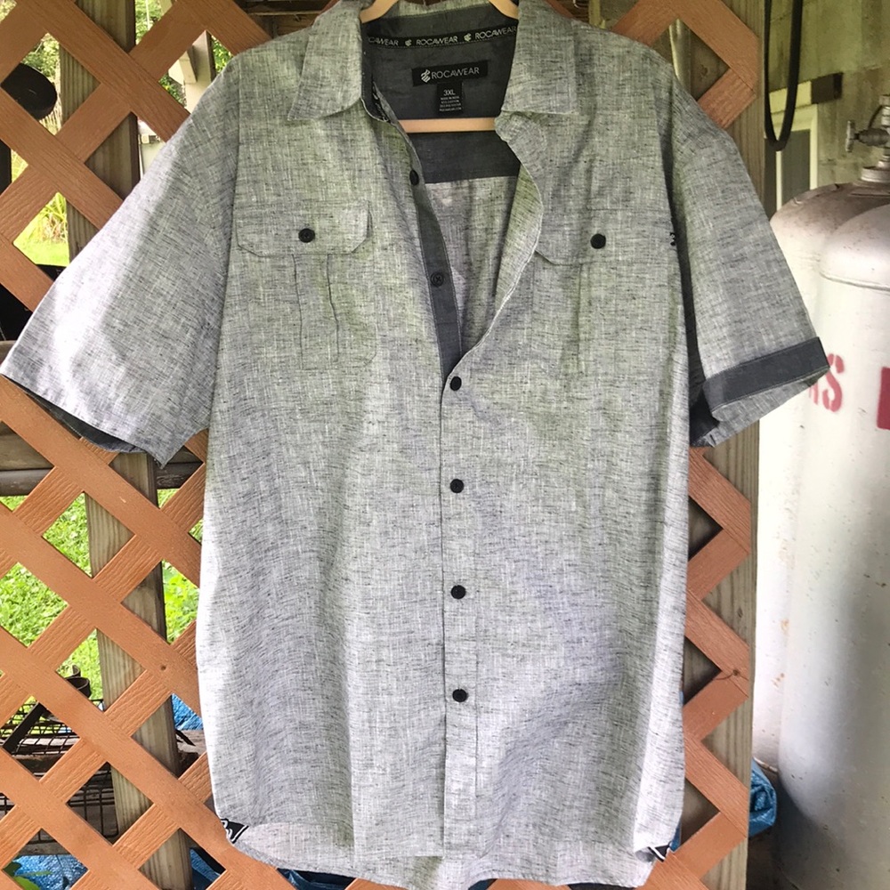 Rocawear 3XL shirt